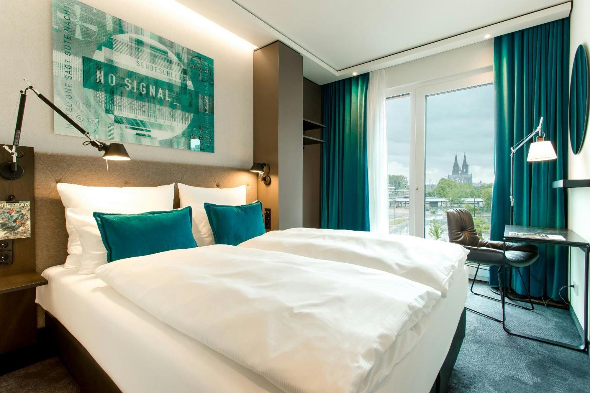 Motel One Koeln-Messe Exterior foto